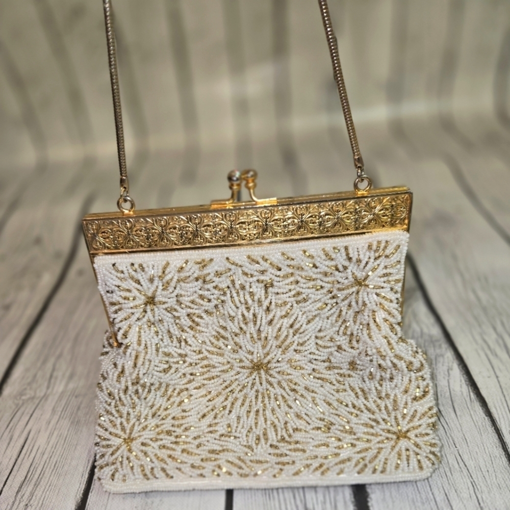 Beautiful Cavanagh Vintage Beaded Purse Hand Made  1960's